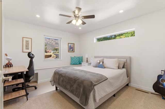 1724 Quail Run Court NE, Albuquerque, NM 87122