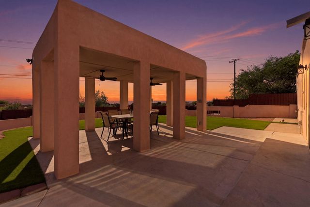 1724 Quail Run Court NE, Albuquerque, NM 87122