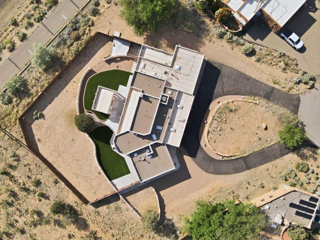 1724 Quail Run Court NE, Albuquerque, NM 87122