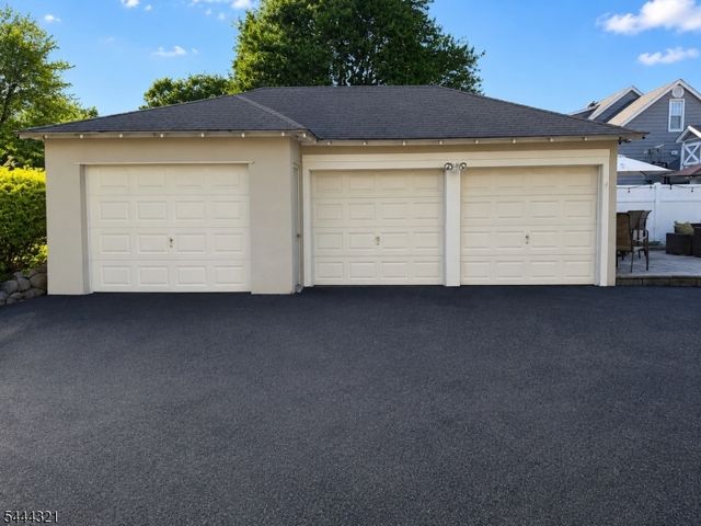 5 Madison Hts, Wyckoff Twp., NJ 07481