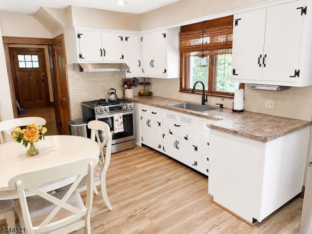 5 Madison Hts, Wyckoff Twp., NJ 07481