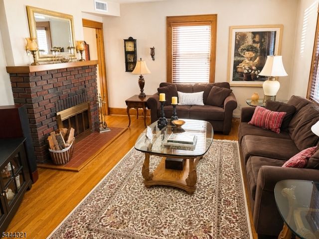5 Madison Hts, Wyckoff Twp., NJ 07481
