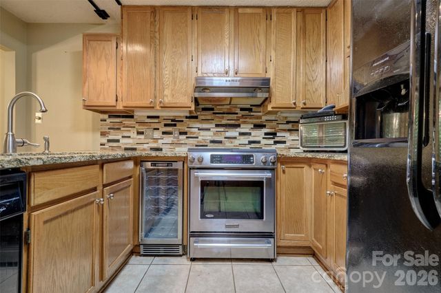 9 Cove Road, Lake Wylie, SC 29710