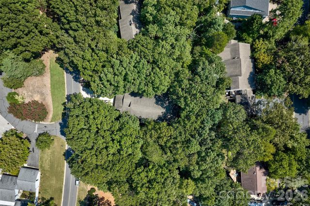 9 Cove Road, Lake Wylie, SC 29710
