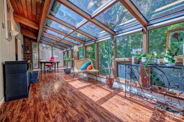 9 Cove Road, Lake Wylie, SC 29710