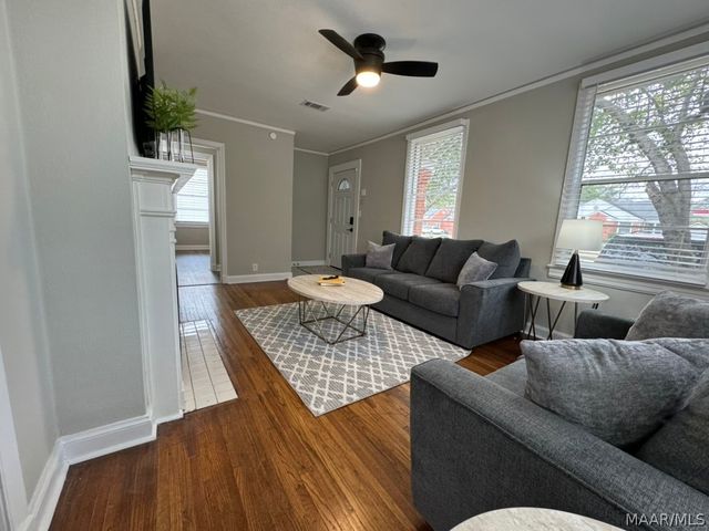 3 OAK Forest, Montgomery, AL 36109