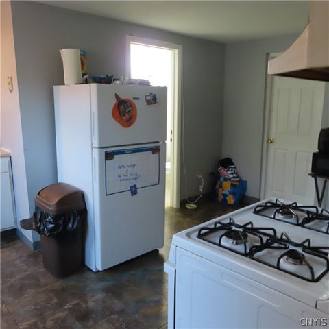 145 Steuben Street, Syracuse, NY 13208