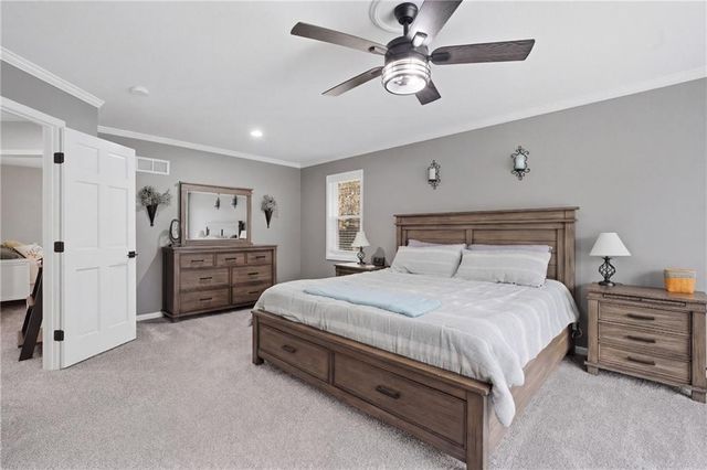 22223 159th Street, Kearney, MO 64060