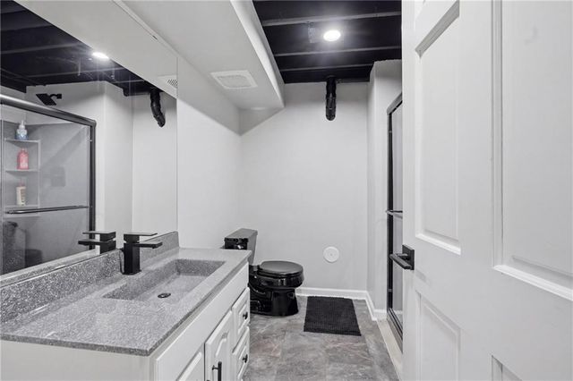 22223 159th Street, Kearney, MO 64060