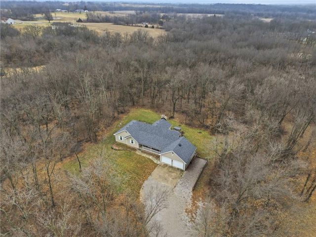 22223 159th Street, Kearney, MO 64060