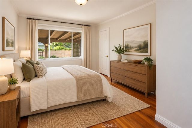 8037 Glade Avenue, Canoga Park, CA 91304