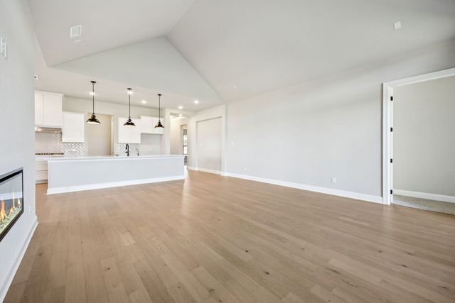 137 Cross Timbers Street, Azle, TX 76020