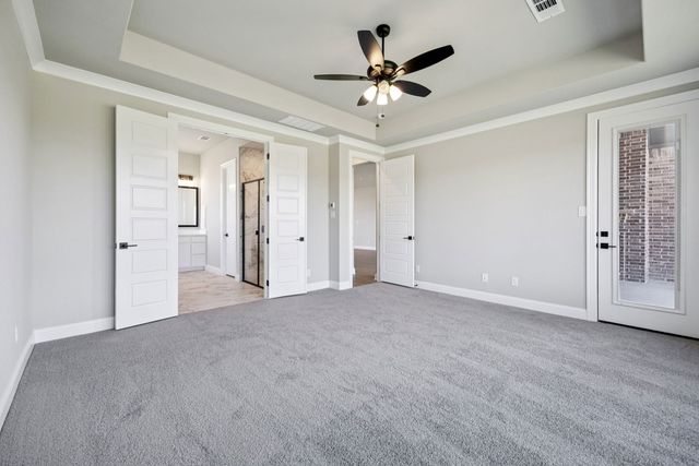 137 Cross Timbers Street, Azle, TX 76020