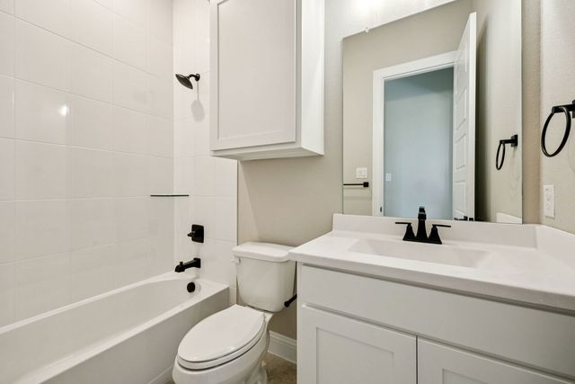 137 Cross Timbers Street, Azle, TX 76020