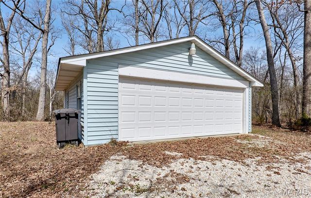 197 White Oak Trail, Winfield, MO 63389
