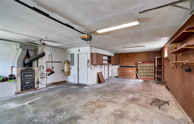 197 White Oak Trail, Winfield, MO 63389