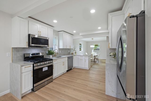 56 Harvey Circle, East Brunswick, NJ 08816