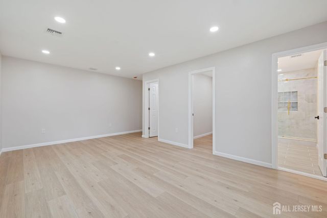 56 Harvey Circle, East Brunswick, NJ 08816