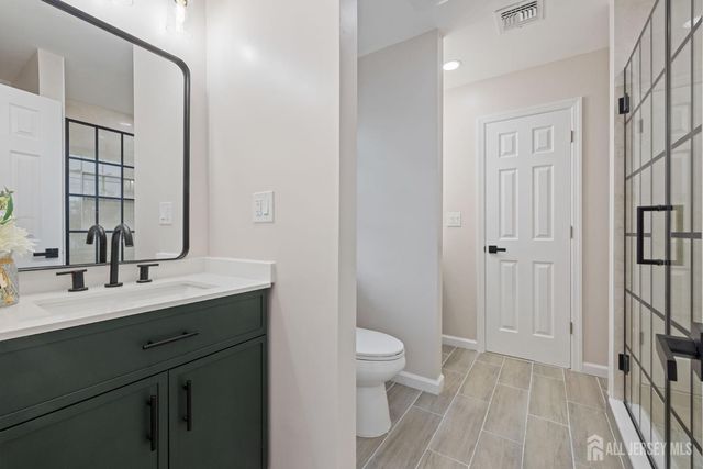 56 Harvey Circle, East Brunswick, NJ 08816
