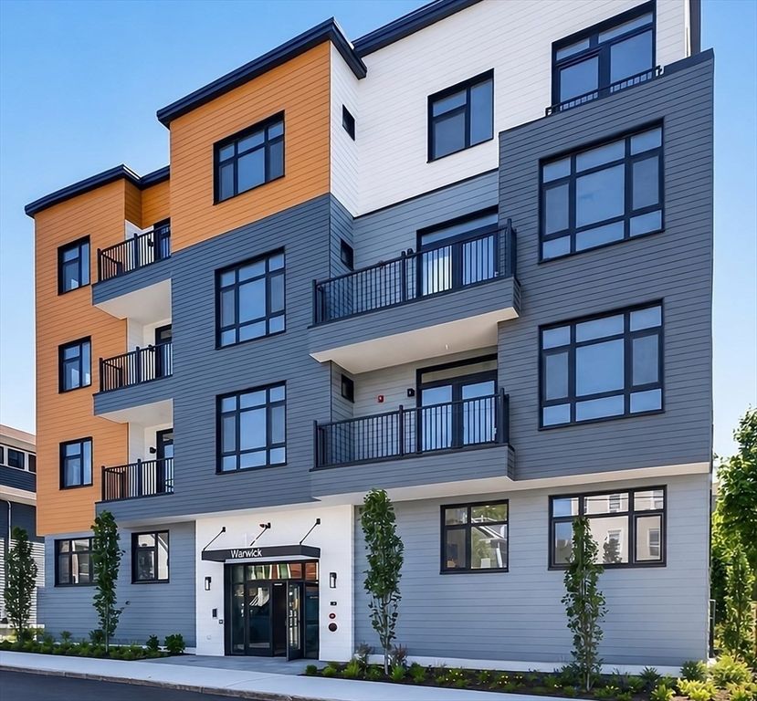 13 Warwick St 302, Somerville, MA 02144