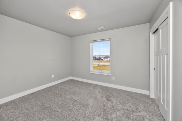 15231 Deerview Drive, Urbandale, IA 50323