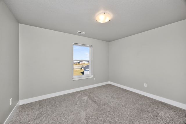 15231 Deerview Drive, Urbandale, IA 50323