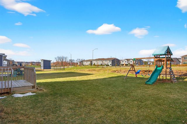 15231 Deerview Drive, Urbandale, IA 50323