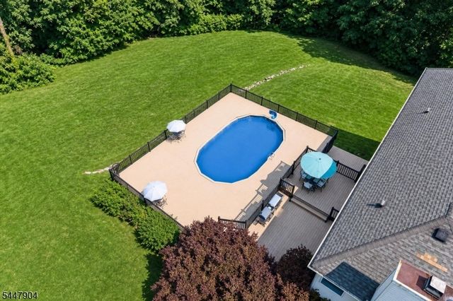 10 Pasha Ct, Rockaway Twp., NJ 07435