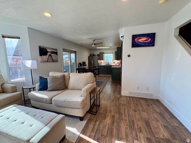 1259 W DUNMORE DR, Springville, UT 84663