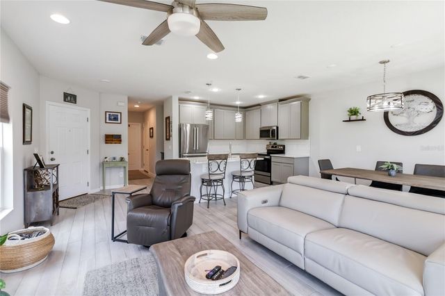 378 CAPE HONEYSUCKLE PLACE, Sanford, FL 32771