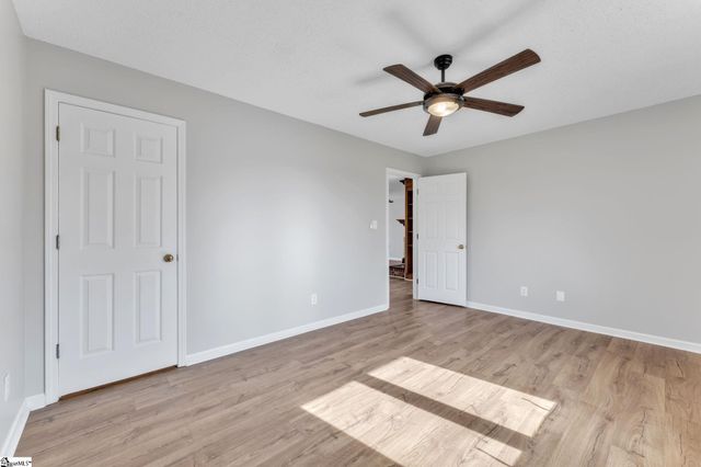 1947 Old Grove Road, Piedmont, SC 29673