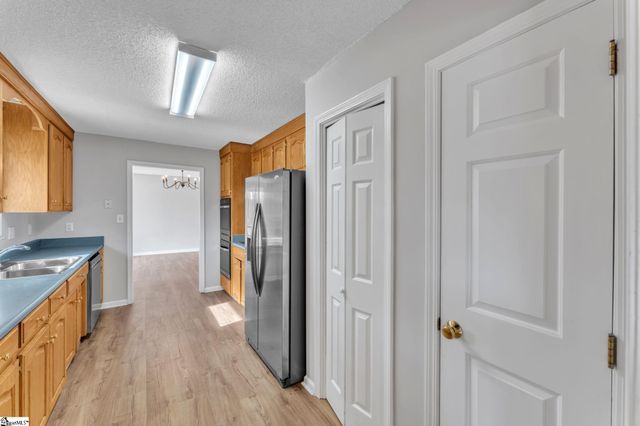 1947 Old Grove Road, Piedmont, SC 29673