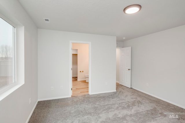 5155 E Open Canyon Dr, Nampa, ID 83687