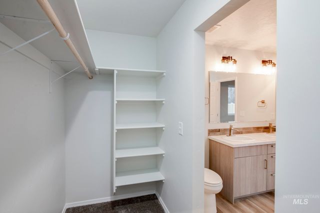 5155 E Open Canyon Dr, Nampa, ID 83687