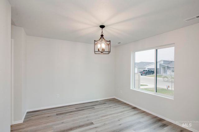 5155 E Open Canyon Dr, Nampa, ID 83687