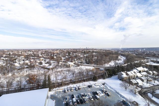 1181 Edgcumbe Road 406, Saint Paul, MN 55105