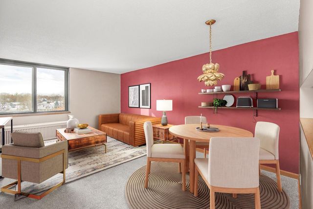 1181 Edgcumbe Road 406, Saint Paul, MN 55105
