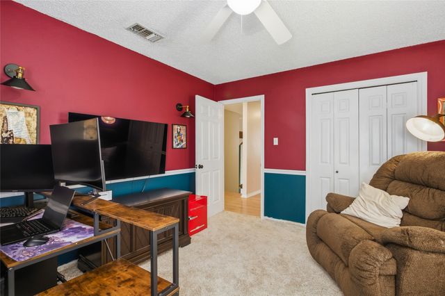 6604 Gillis Johnson, Fort Worth, TX 76179