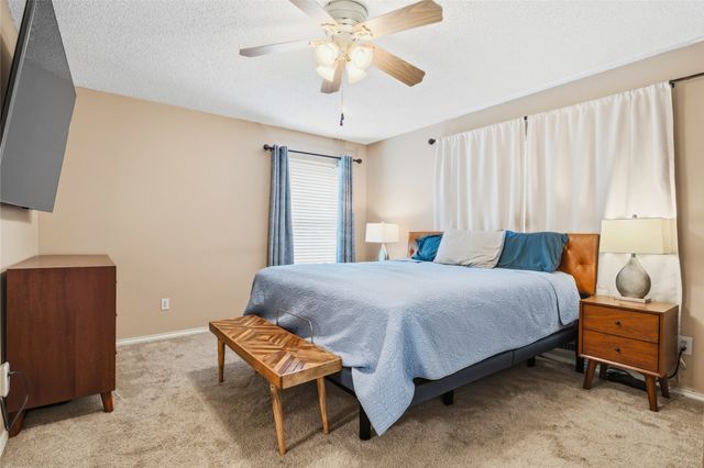 6604 Gillis Johnson, Fort Worth, TX 76179