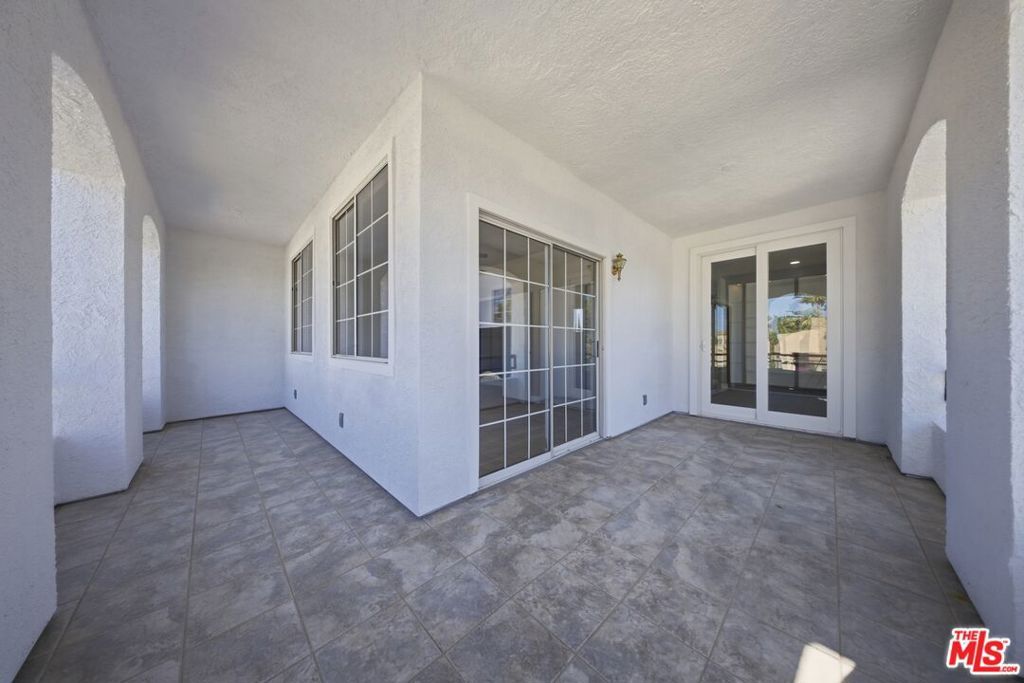 Image 25 of property listing at 38855 Calistoga Street, Palmdale, CA 93551