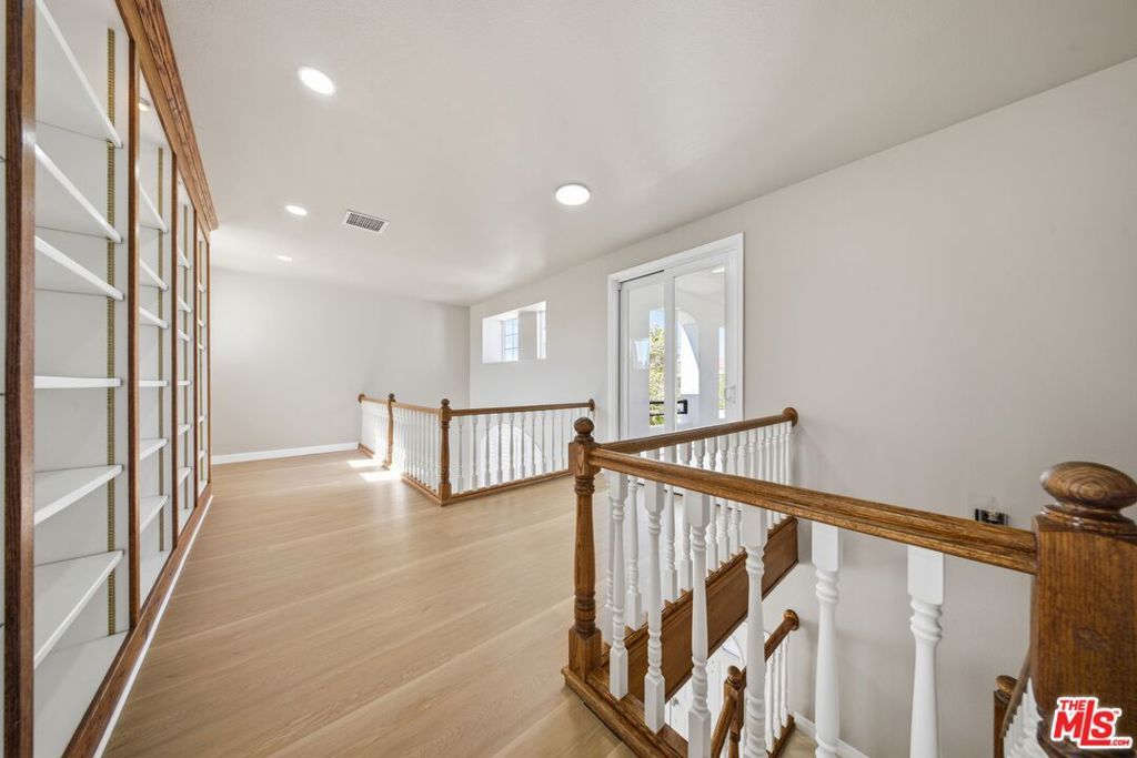 Image 47 of property listing at 38855 Calistoga Street, Palmdale, CA 93551