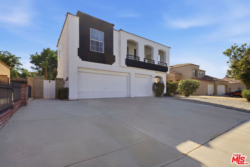 Image 51 of property listing at 38855 Calistoga Street, Palmdale, CA 93551