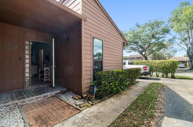 6194 Pine Tree Lane D, Tamarac, FL 33319