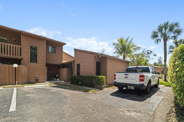 6194 Pine Tree Lane D, Tamarac, FL 33319