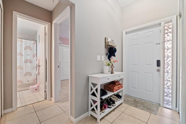 6194 Pine Tree Lane D, Tamarac, FL 33319