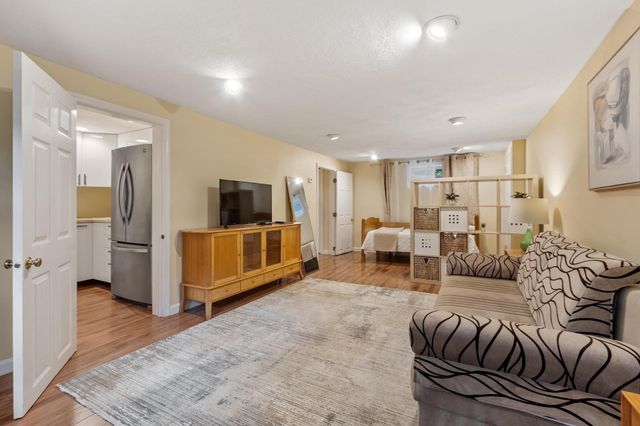 6 Sandy Drive, Acton, MA 01720