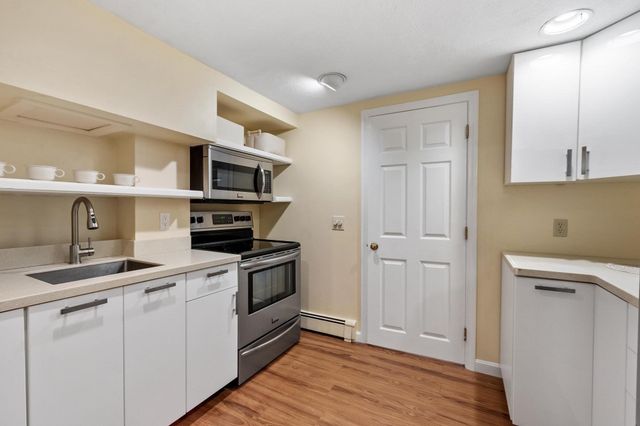 6 Sandy Drive, Acton, MA 01720