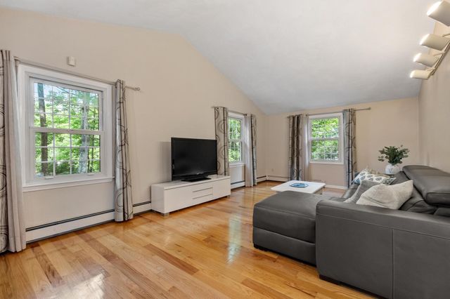 6 Sandy Drive, Acton, MA 01720