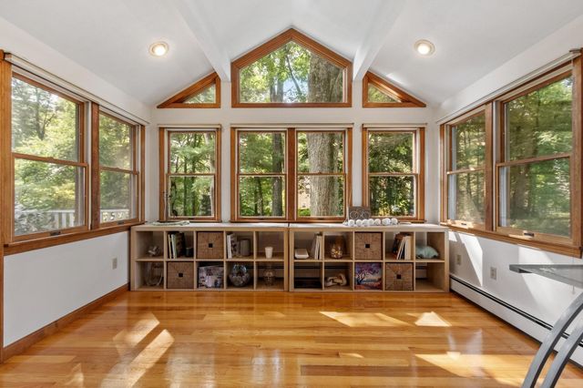 6 Sandy Drive, Acton, MA 01720
