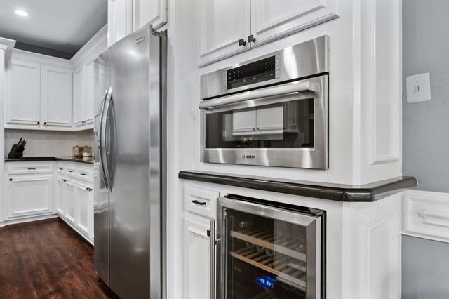 177 Somerton Drive, Montgomery, TX 77356